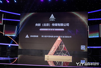 cc超大胆私女人处摄影艺术